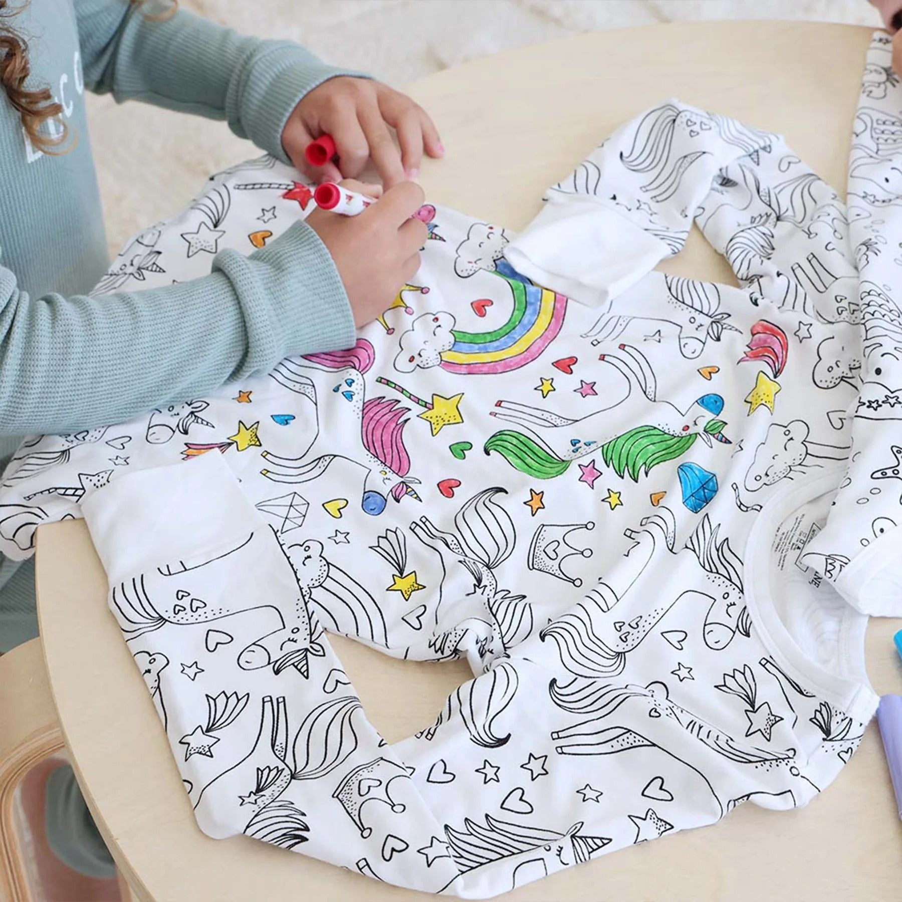 Children's graffiti pajamas DIY hand-painted colorable set for home decor coloring pajama sets