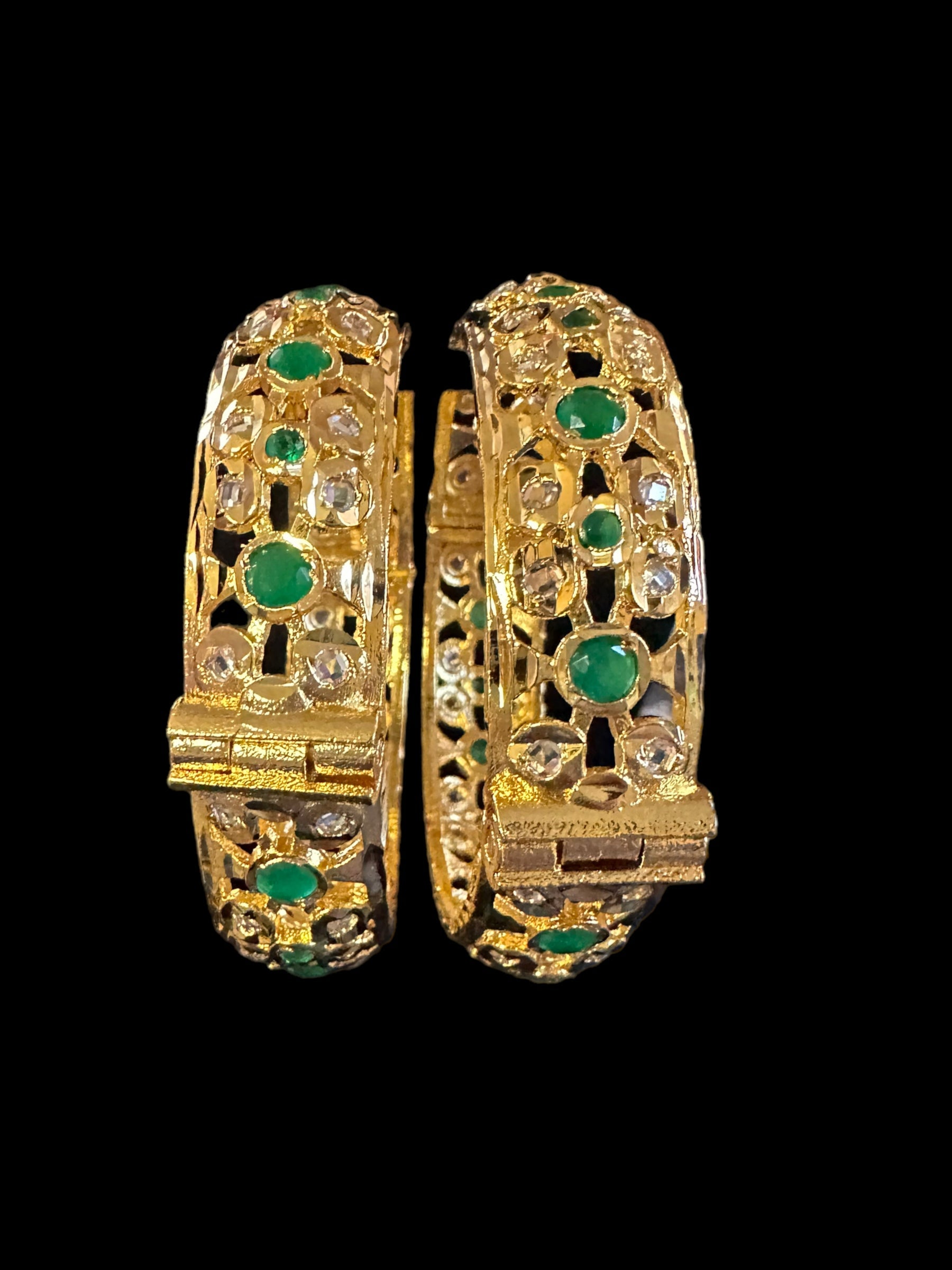 B148 Gold plated bangles - green ( READY TO SHIP)