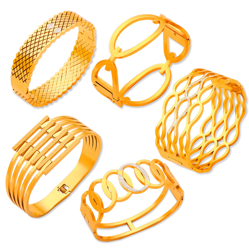 Fashion metal titanium steel bracelet with female geometric design and diamond studded spring buckle bracelet