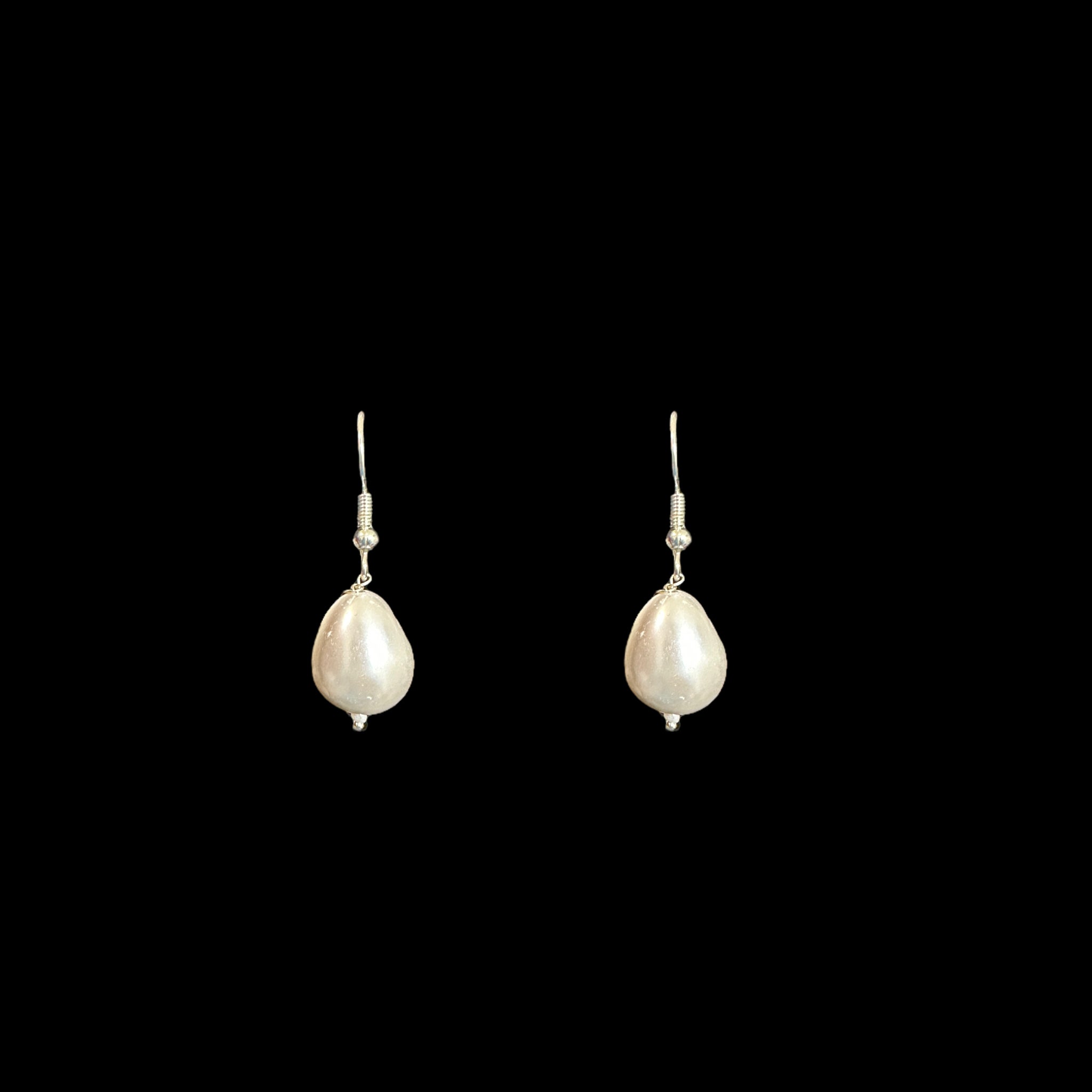 Silver plated cz necklace  earrings in pearls  ( READY TO SHIP )