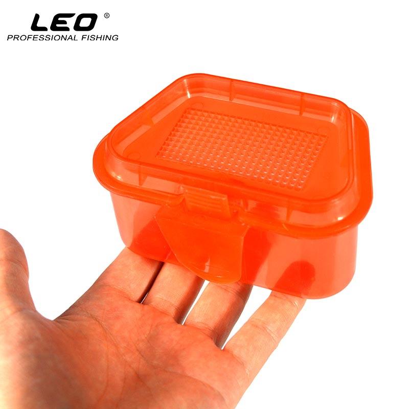 LEO Breathable Plastic Fishing Live Bait Storage Box Earthworm Bloodworms Bait Container