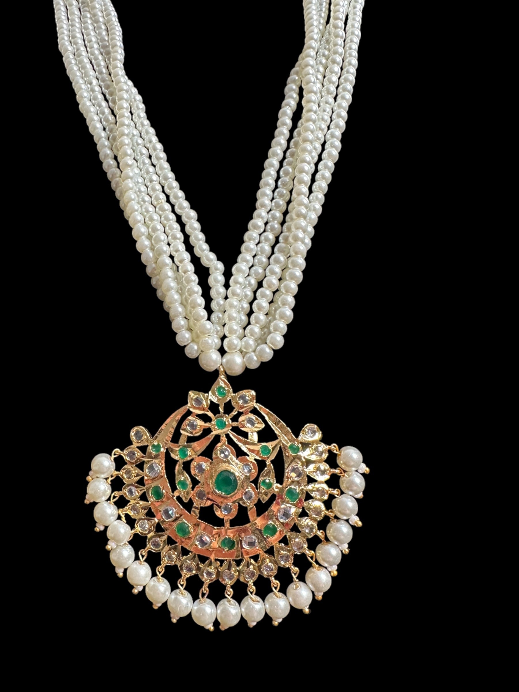 PS340 Nihar pendant set ( emerald ) (READY TO SHIP)