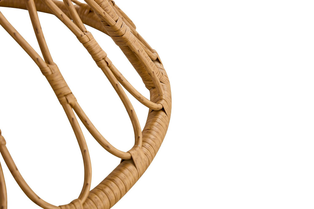 Outdoor dining set of 5 simple bamboo dinning table  PE ratten round table 110CM plastic wood top