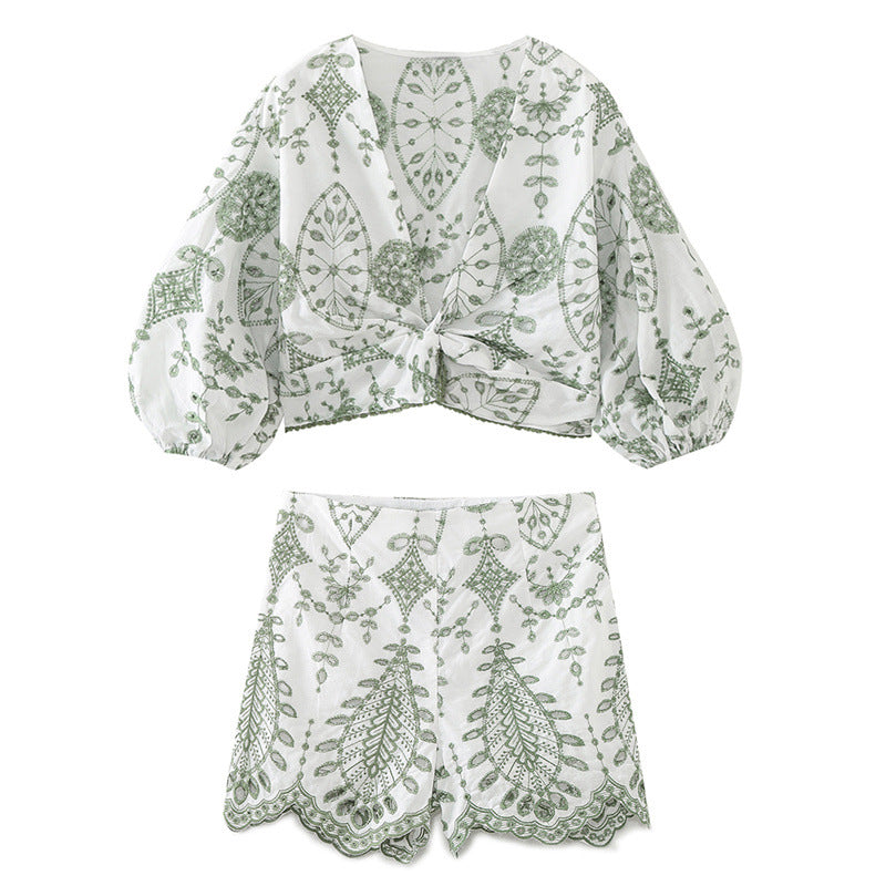 Fashionable Casual Loose Embroidered Short Top and Shorts for Women