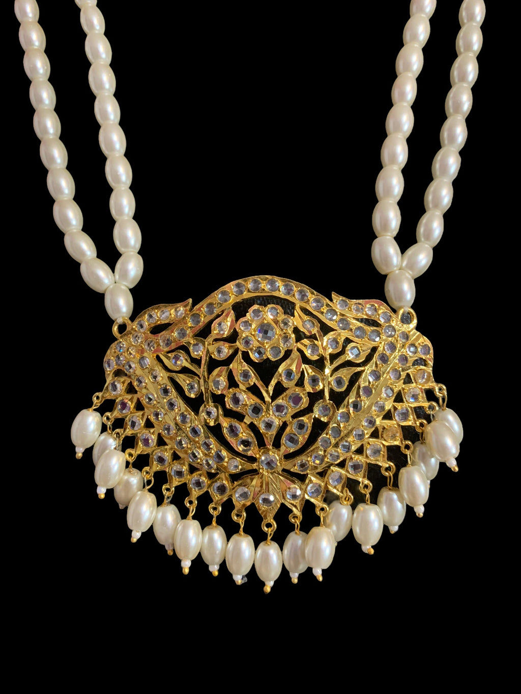 PS408 Anaya shell pearl  necklace with earrings ( READY TO SHIP )
