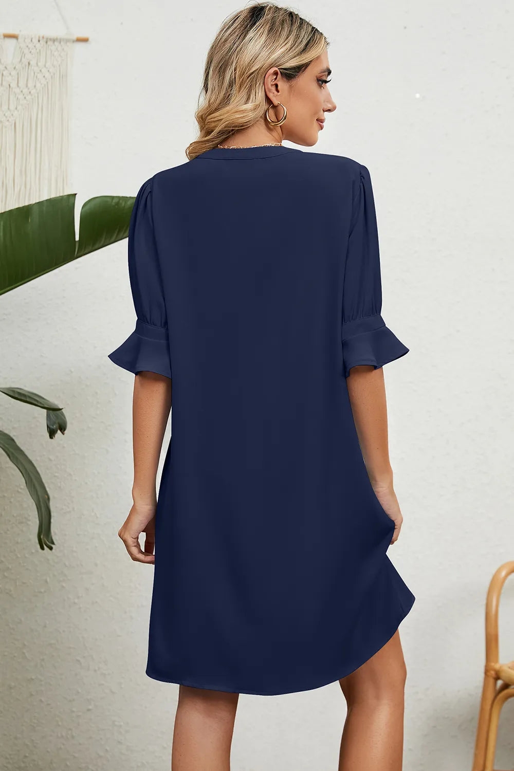 Solid color V-neck loose pleated five quarter sleeve dress for women