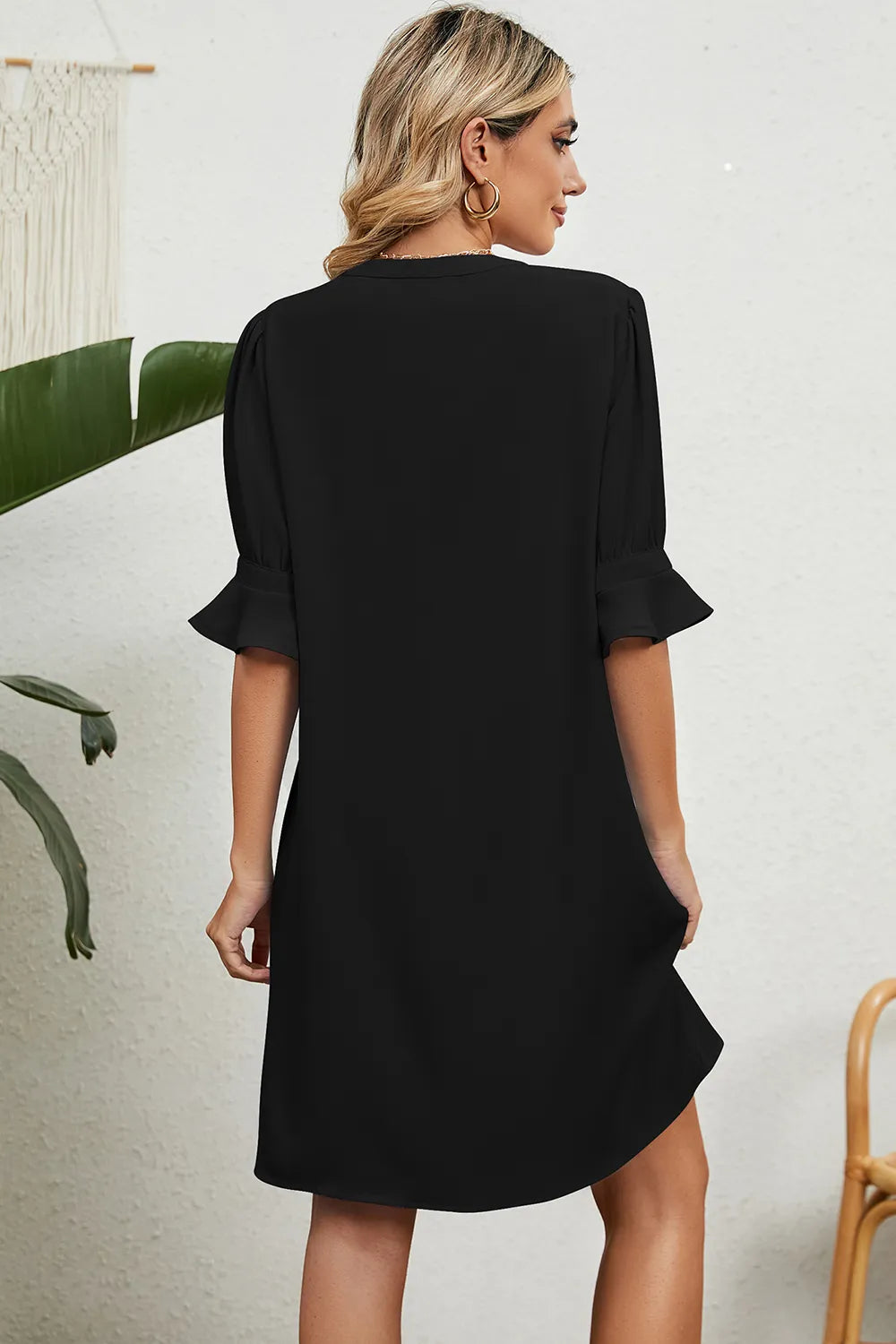 Solid color V-neck loose pleated five quarter sleeve dress for women